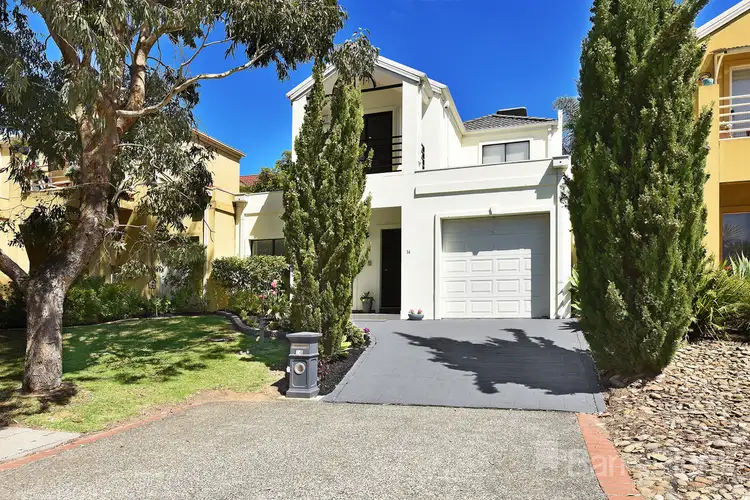 14 Margaret Gray Close, Glen Waverley VIC 3150