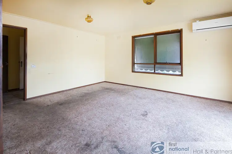 Fourth view of Homely house listing, 11 Heatherdew Close, Endeavour Hills VIC 3802