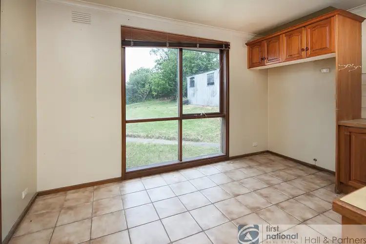 Sixth view of Homely house listing, 11 Heatherdew Close, Endeavour Hills VIC 3802