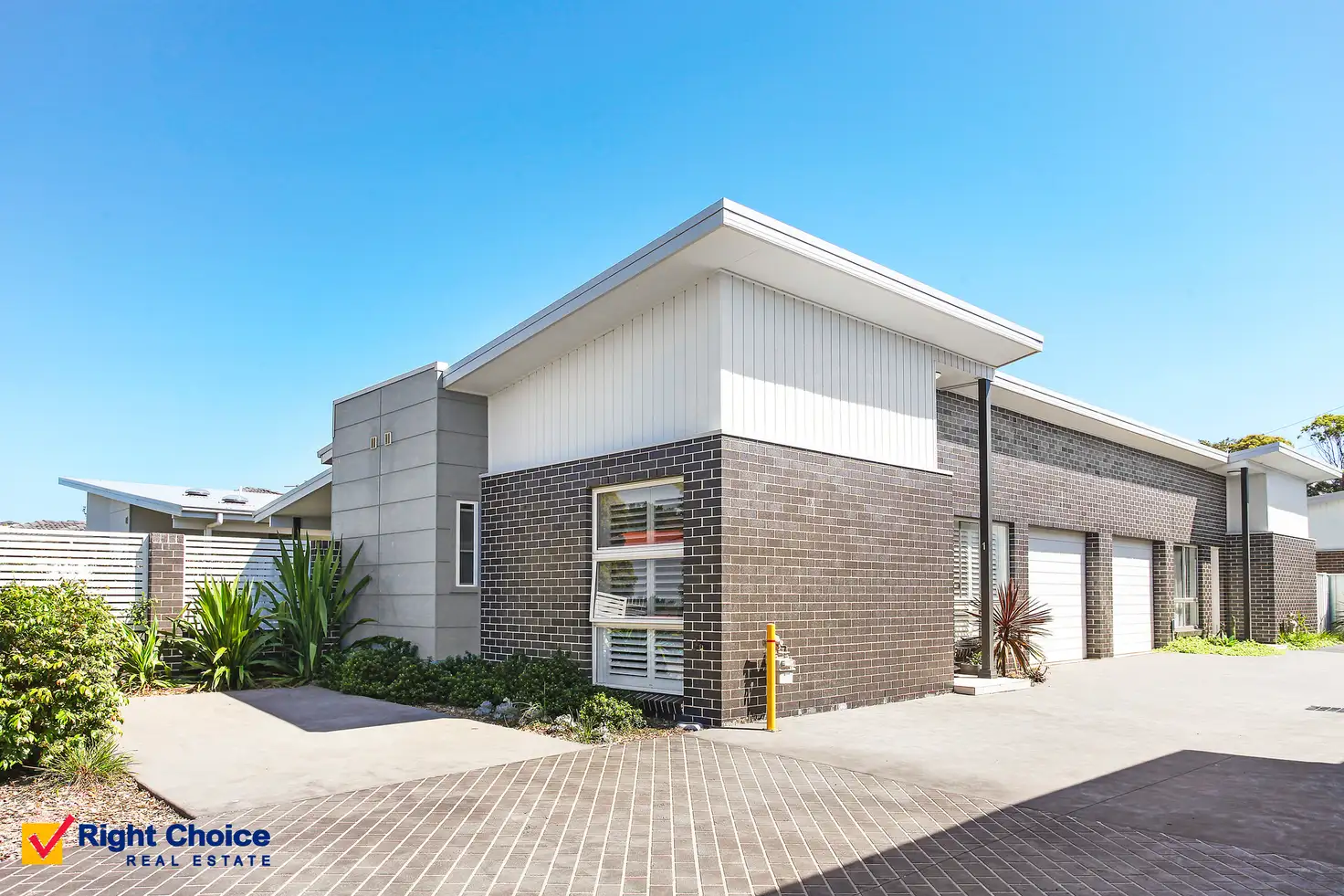 Main view of Homely villa listing, 1/21 Tabourie Close, Flinders NSW 2529