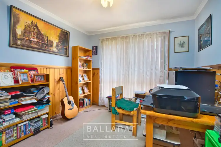 Fifth view of Homely house listing, 8 Teague Court, Sebastopol VIC 3356