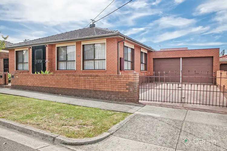 63 Bellbrook Drive, Dandenong North VIC 3175