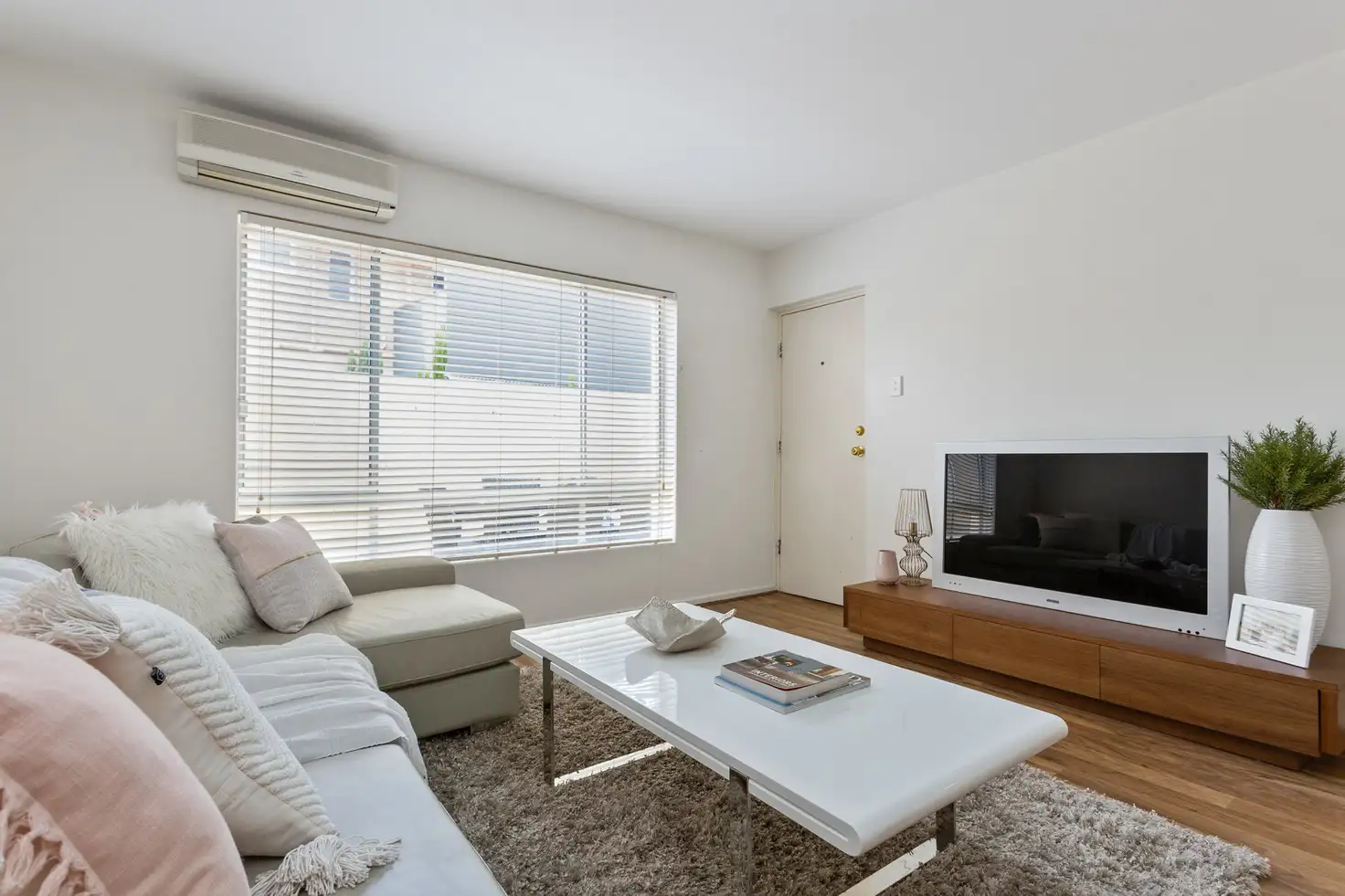 Main view of Homely unit listing, 4/362 Mill Point Road, South Perth WA 6151