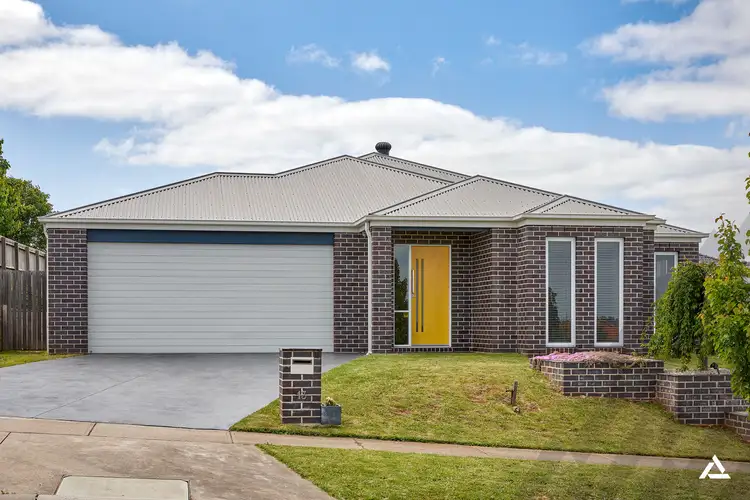 13 Mayfair Drive, Drouin VIC 3818