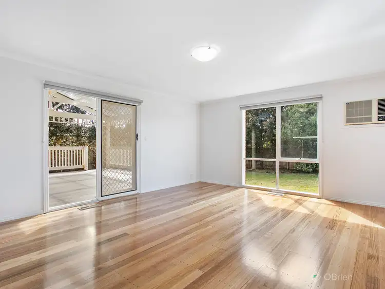 Third view of Homely house listing, 2 Birchfield Court, Narre Warren VIC 3805