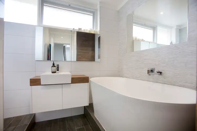 Fifth view of Homely apartment listing, 8/15 Foam Street, Elwood VIC 3184