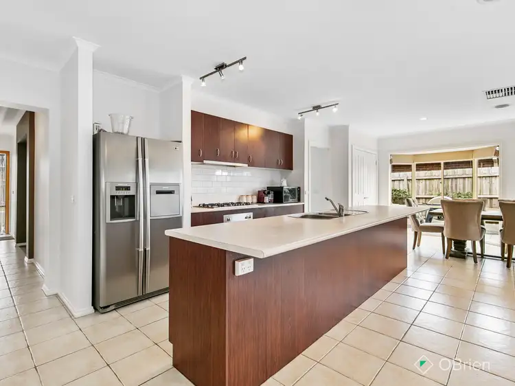 Second view of Homely house listing, 10 Laurie Court, Skye VIC 3977