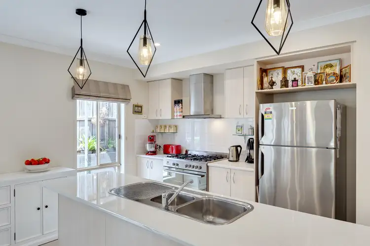 Fifth view of Homely house listing, 33 Kiora Avenue, Doreen VIC 3754