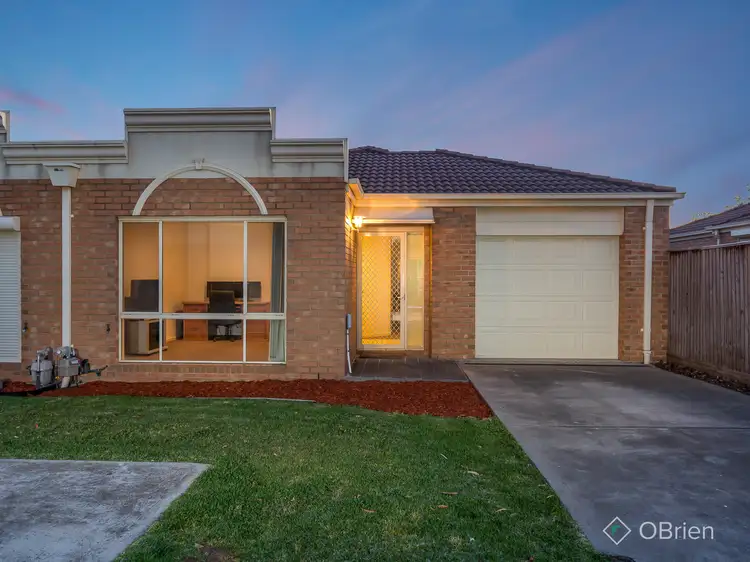 Main view of Homely unit listing, 31 Tintern Loop, Hillside VIC 3037