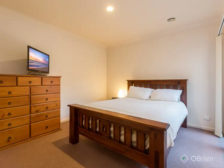 Fifth view of Homely unit listing, 31 Tintern Loop, Hillside VIC 3037