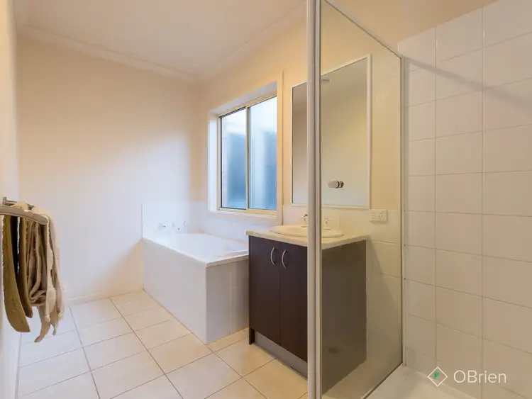 Sixth view of Homely unit listing, 31 Tintern Loop, Hillside VIC 3037