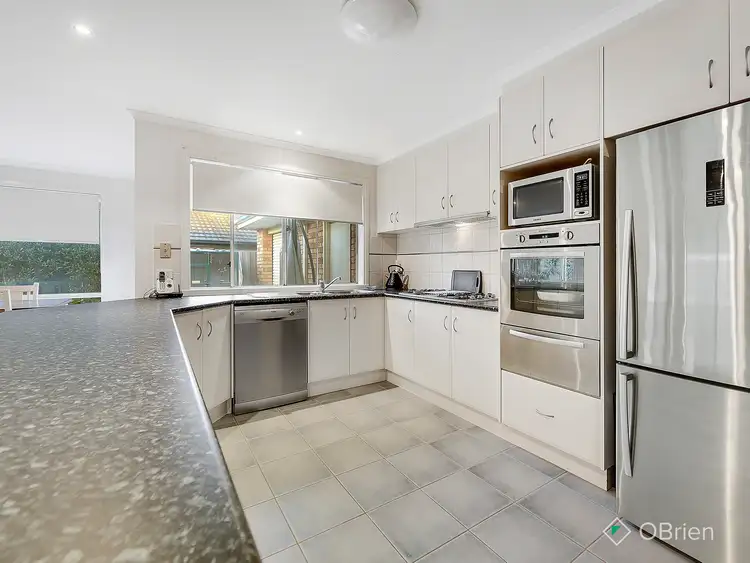 Sixth view of Homely house listing, 3 Claremont Court, Langwarrin VIC 3910