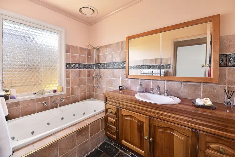 Sixth view of Homely house listing, 52 David Crescent, Bundoora VIC 3083