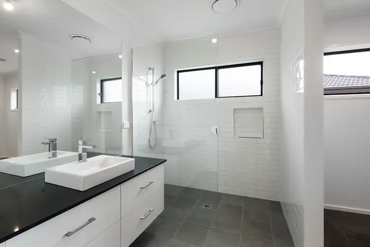 Fifth view of Homely house listing, 28 McKenzie Way, Mckenzie Hill VIC 3451