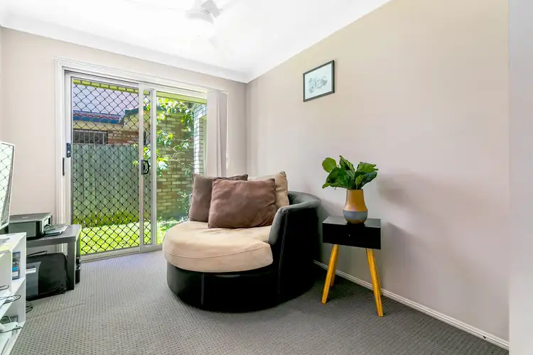 Fourth view of Homely house listing, 17 Araluen Place, Carindale QLD 4152