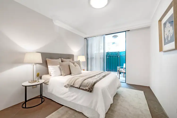 Fifth view of Homely apartment listing, 6/2-26 Wattle Crescent, Pyrmont NSW 2009