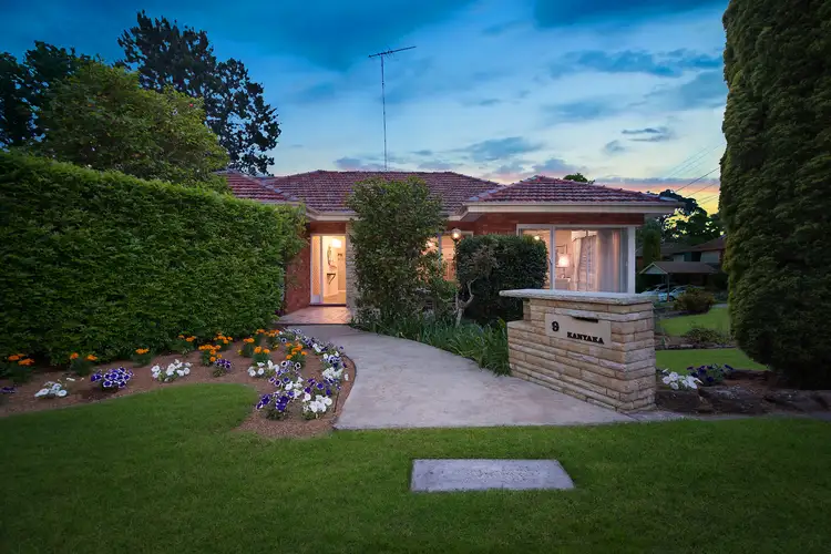 9 Boyd Avenue, Lugarno NSW 2210