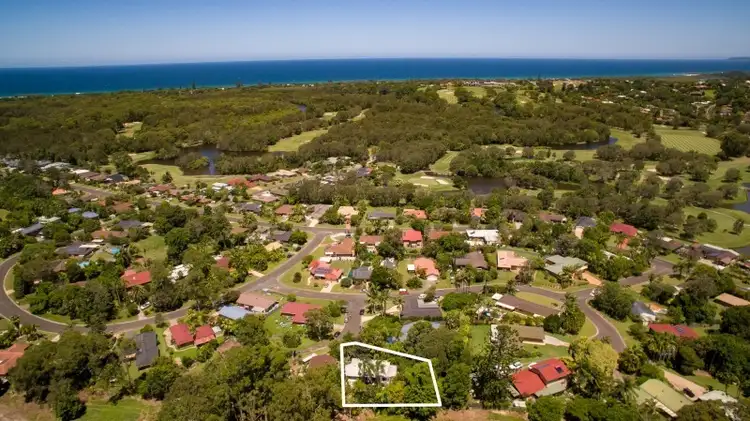 Fifth view of Homely house listing, 2 Ulpirra Court, Ocean Shores NSW 2483