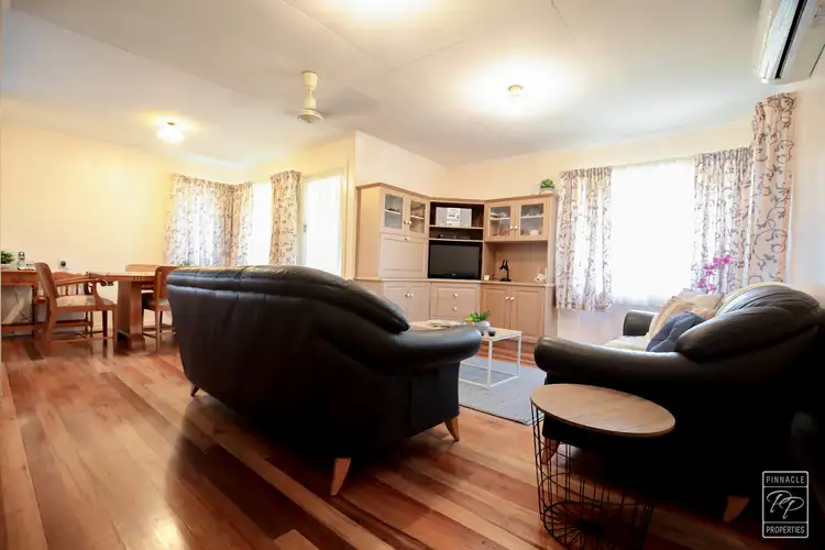 25 Masterton Street, Oxley QLD 4075
