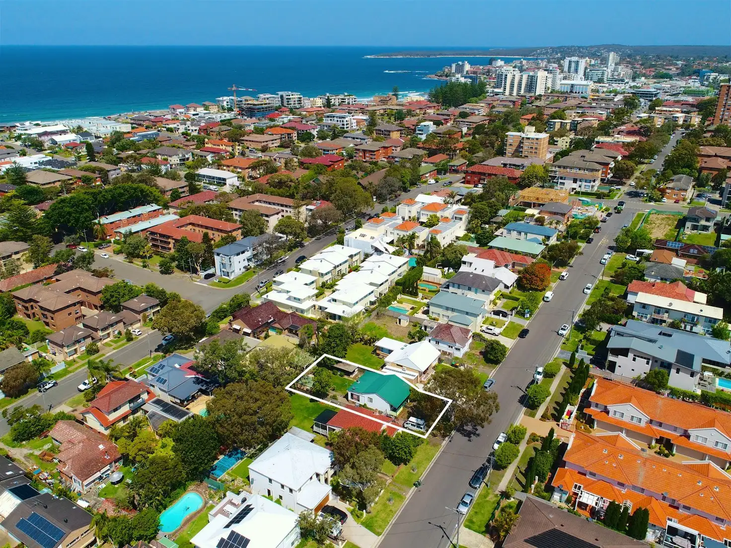 Main view of Homely house listing, 10 Seaview Street, Cronulla NSW 2230