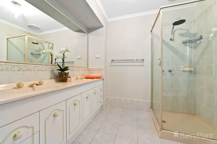 Fifth view of Homely house listing, 9 Fleur Court, Narre Warren South VIC 3805