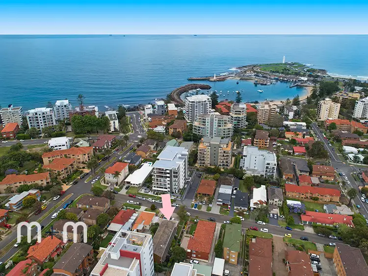Second view of Homely townhouse listing, 1/10 Marr Street, Wollongong NSW 2500