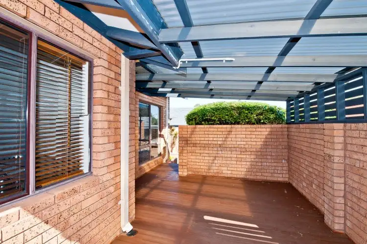 2/61 Robert Street, Como WA 6152