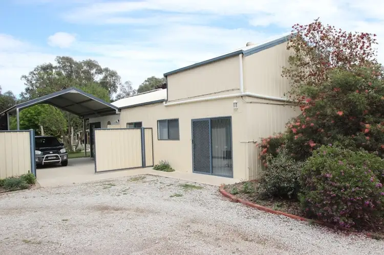 27 Marion Street, Tocumwal NSW 2714