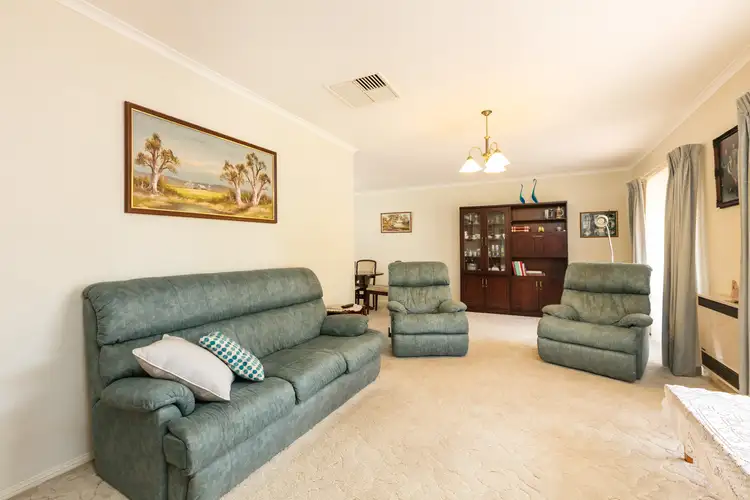 Fourth view of Homely house listing, 15 Helen Court, Mildura VIC 3500