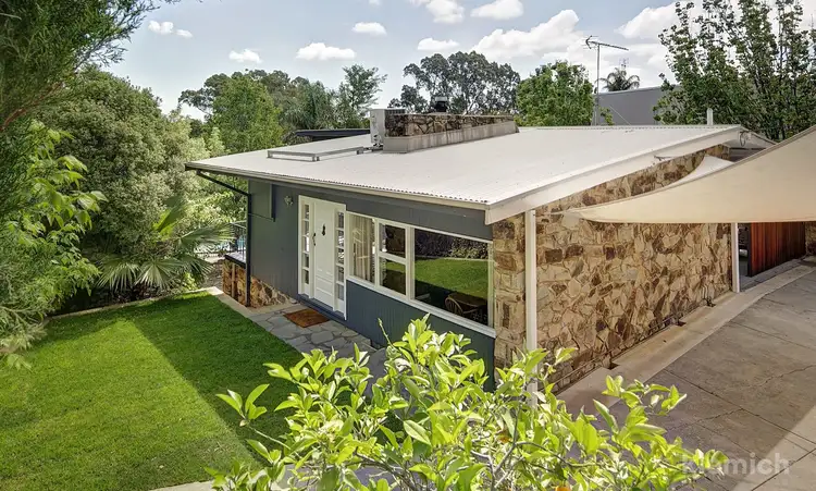 8 Ford Avenue, Torrens Park SA 5062