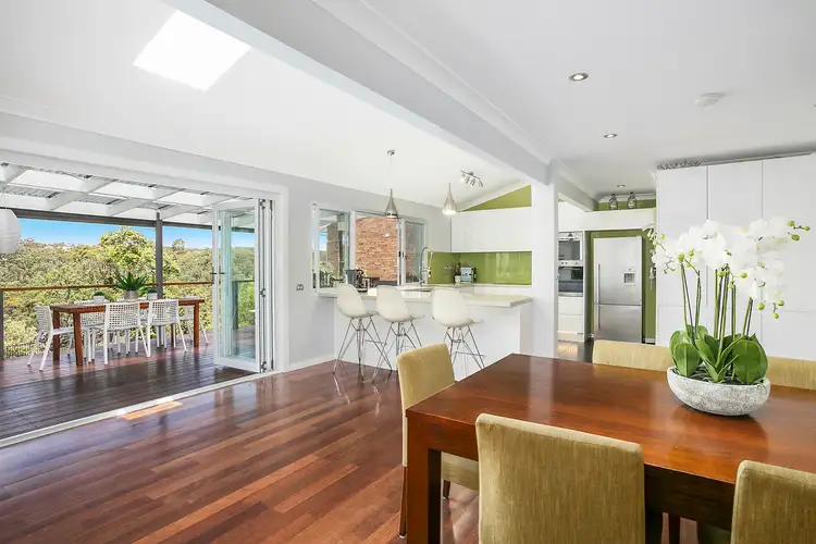 4 Bampton Avenue, Illawong NSW 2234