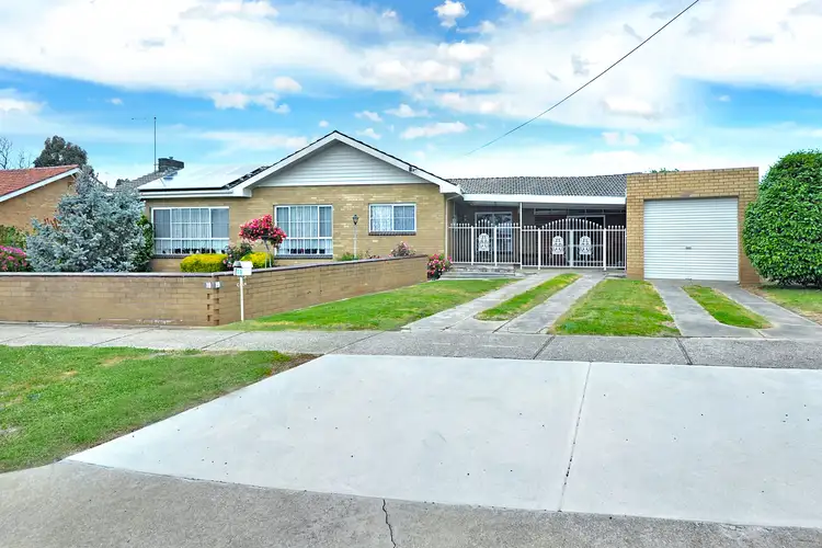 19 Elizabeth Street, Ararat VIC 3377