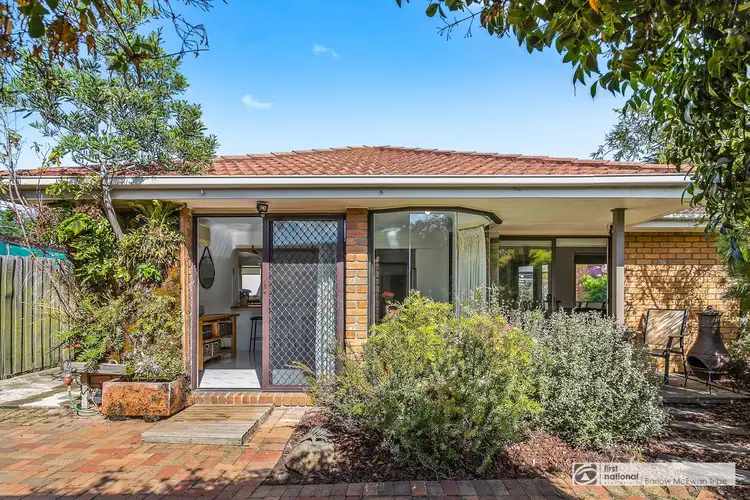 2/37 McBain Street, Altona VIC 3018
