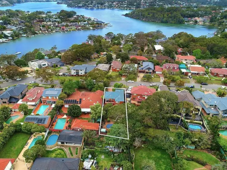 9 Neville Street, Oatley NSW 2223
