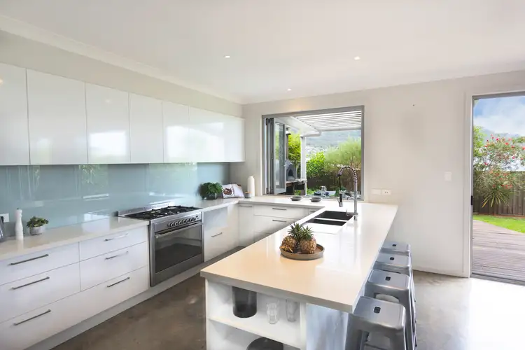 11 Wilkies Street, Bulli NSW 2516