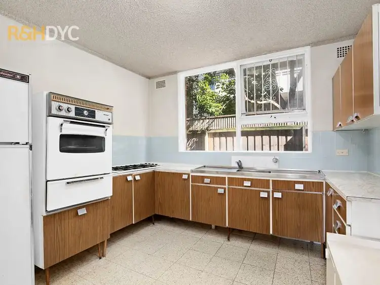 Third view of Homely unit listing, 5/51 Howard Avenue, Dee Why NSW 2099