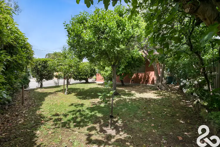 Third view of Homely house listing, 5 Alfa Court, Lalor VIC 3075