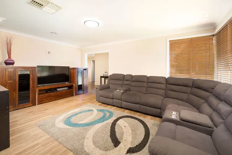Fifth view of Homely house listing, 431 Davern Place, Lavington NSW 2641