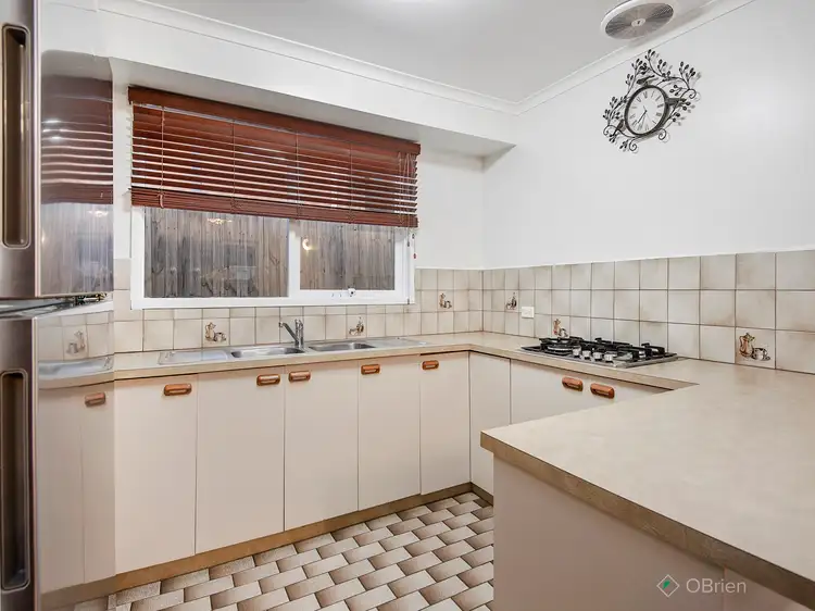 Fourth view of Homely house listing, 10 Glencaple Court, Endeavour Hills VIC 3802