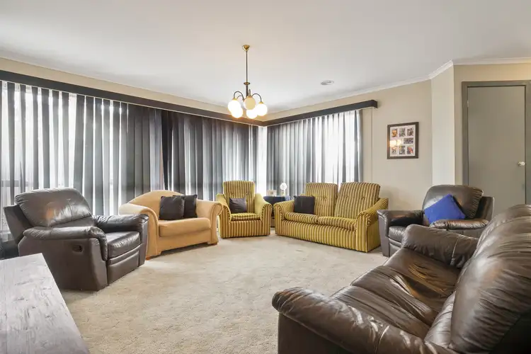 Sixth view of Homely house listing, 8 Hogan Court, Darley VIC 3340