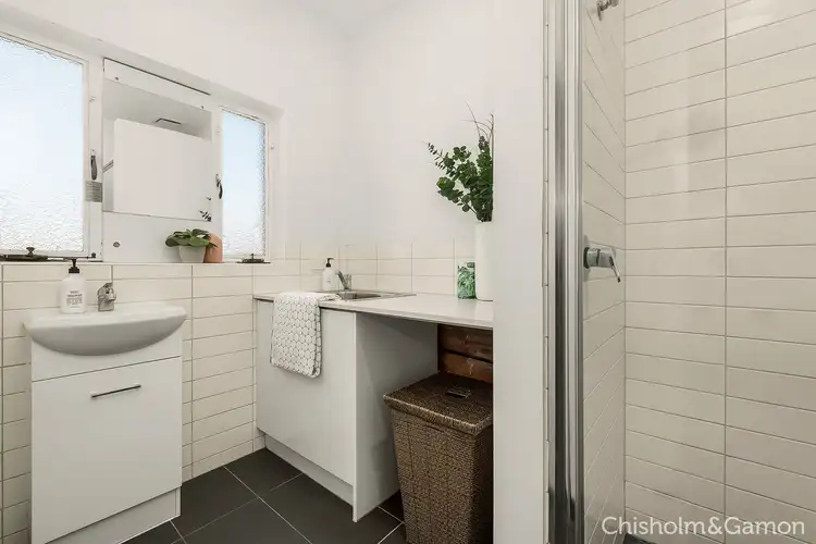 Fourth view of Homely apartment listing, 6/3 Tennyson Street, Elwood VIC 3184