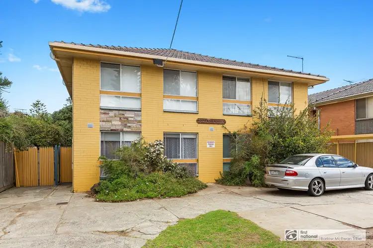 2/194 Queen Street, Altona VIC 3018