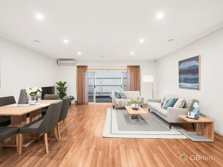 2/17 Wall Street, Noble Park VIC 3174