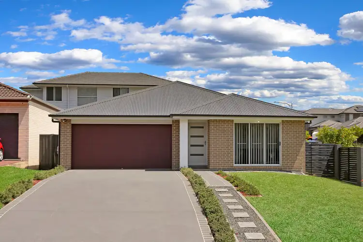 30 Matthew Bell Way, Jordan Springs NSW 2747