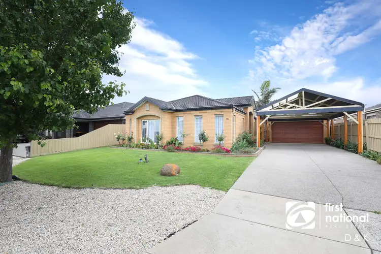 10 Fitzroy Place, Taylors Hill VIC 3037