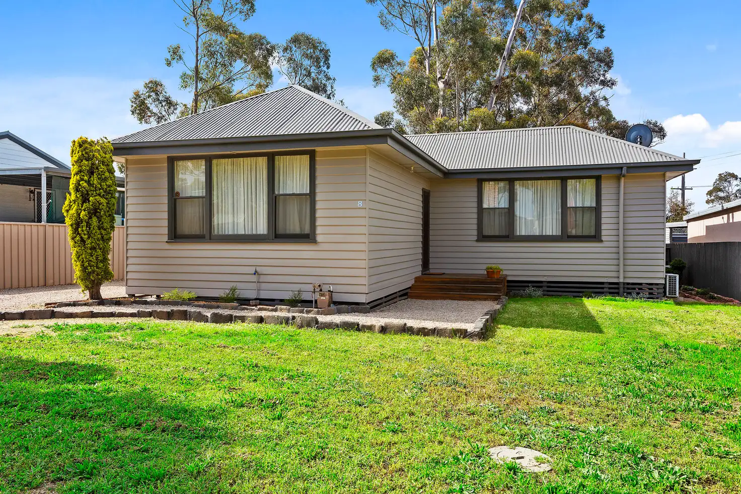 Main view of Homely house listing, 8 Carinya Court, North Bendigo VIC 3550