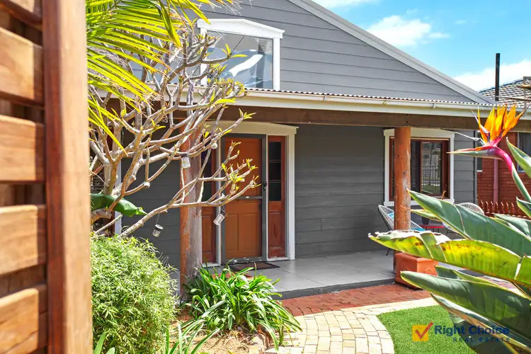 30 Little Lake Crescent, Warilla NSW 2528