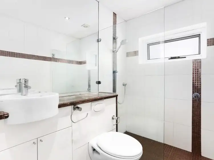 Fourth view of Homely apartment listing, 8/46 Queens Road, Brighton-le-sands NSW 2216