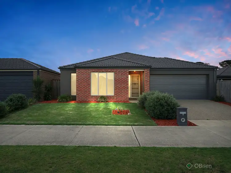 35 Glenelg Street, Clyde North VIC 3978