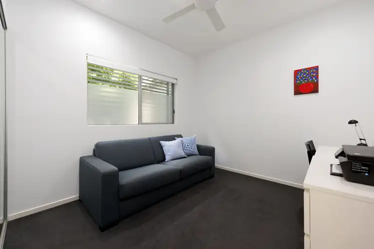 Sixth view of Homely unit listing, 1/12 Montrose Road, Taringa QLD 4068